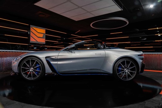 ASTON MARTIN DBS SUPERLEGGERA 5.2 V12 725CH