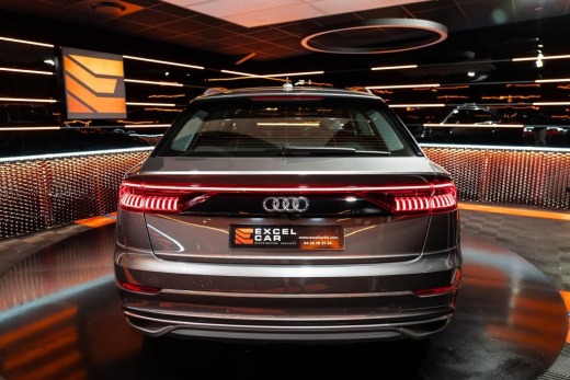 AUDI Q8 3.0 50-TDI 286CH S LINE