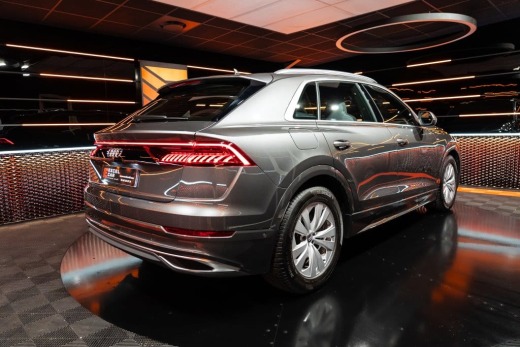 AUDI Q8 3.0 50-TDI 286CH S LINE