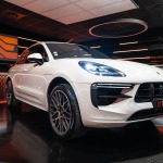 PORSCHE MACAN TURBO 440 PDK