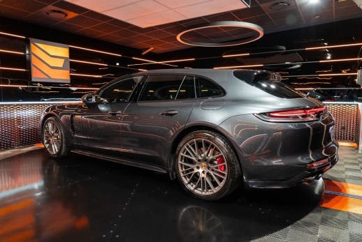 PORSCHE PANAMERA 4S E-HYBRIDE 2.9l V6 560ch