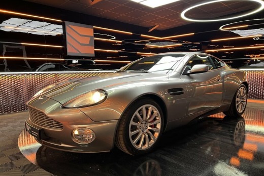 ASTON MARTIN V12 VANQUISH 2+2 V12 5.9L