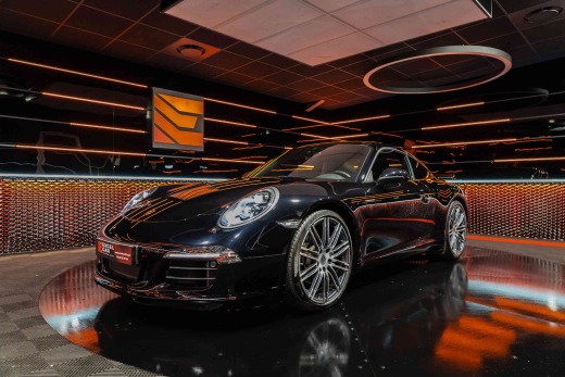 PORSCHE 991 COUPE 3.4L 350CH BLACK EDITION
