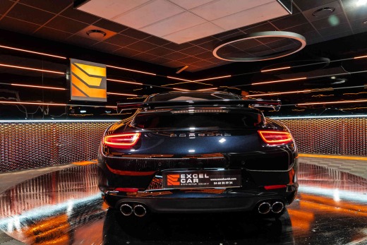 PORSCHE 991 COUPE 3.4L 350CH BLACK EDITION