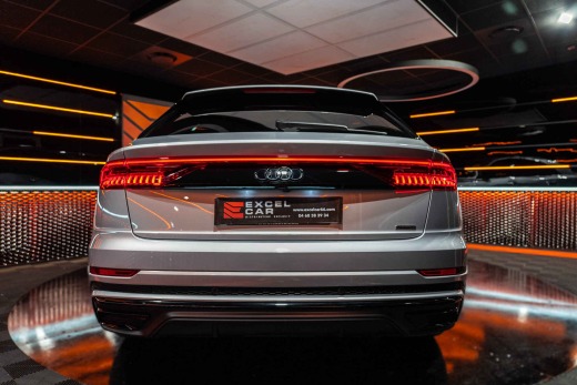AUDI Q8 60 TFSI E 462CH COMPETITION