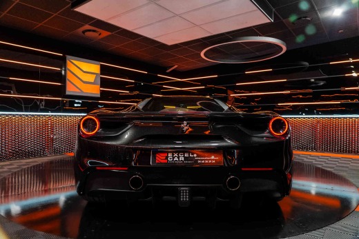 FERRARI 488 GTB