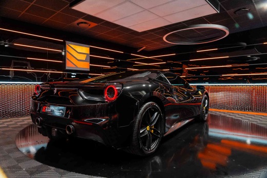 FERRARI 488 GTB