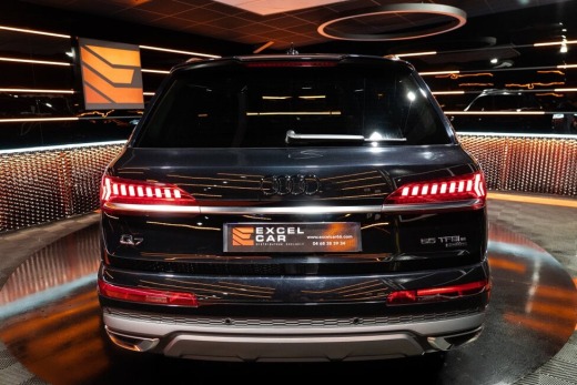 AUDI Q7 55 TFSI E 380CH S-LINE QUATTRO TIPTRONIC 8
