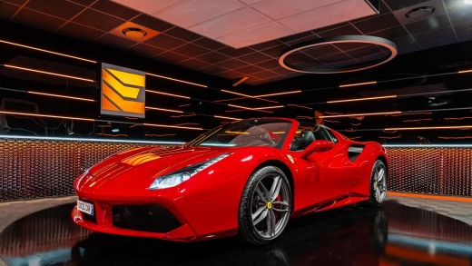 FERRARI 488 SPIDER 670