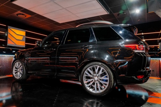 LAND ROVER RANGE ROVER SPORT 5.0 SCV8 550CH SVR