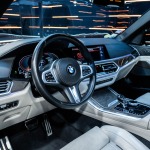 BMW X5 M50D 400