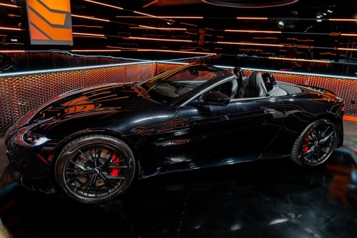 ASTON MARTIN V8 VANTAGE ROADSTER 4.0 V8 510CH