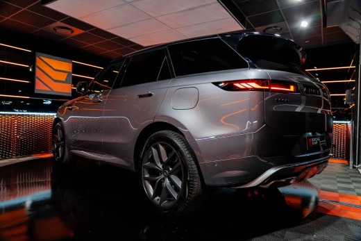 LAND ROVER RANGE ROVER SPORT P550E HYBRIDE AUTOBIOGRAPHY