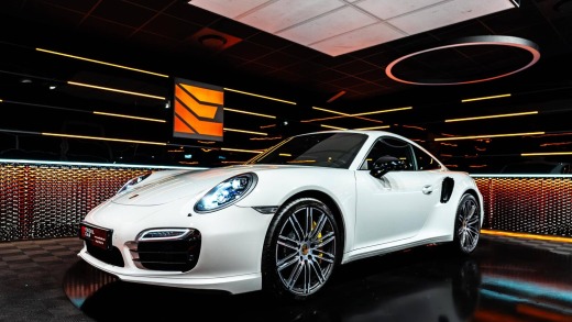 PORSCHE 991 COUPE TURBO S 560 PDK