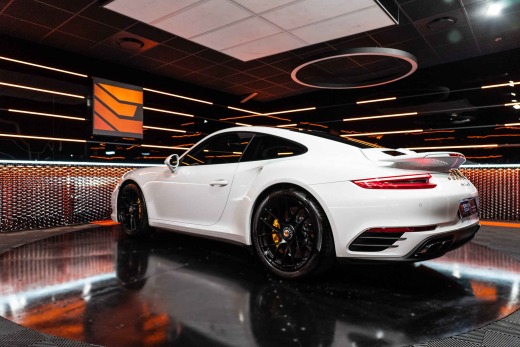 PORSCHE 991 TURBO S COUPE 580CH PDK