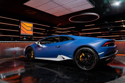 LAMBORGHINI HURACAN AVIO LP 610-4 5.2 V10