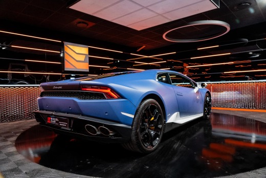 LAMBORGHINI HURACAN AVIO LP 610-4 5.2 V10