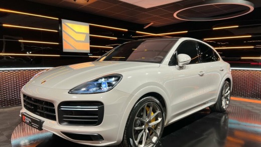 PORSCHE CAYENNE COUPÉ TURBO S E-HYBRIDE 680 Pack Sport de Conception Allégée