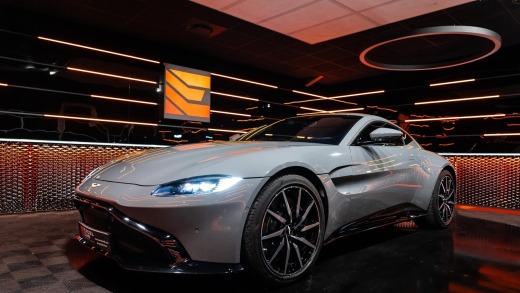 ASTON MARTIN V8 VANTAGE 4.0 510