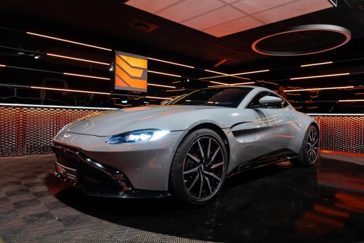 ASTON MARTIN V8 VANTAGE 4.0 510