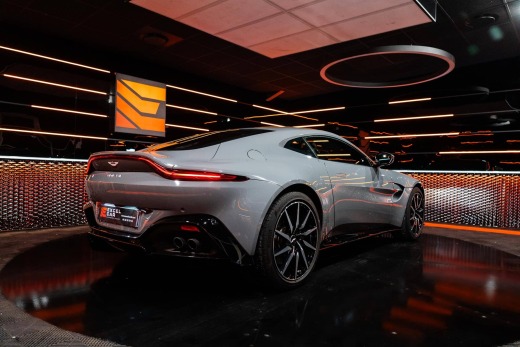 ASTON MARTIN V8 VANTAGE 4.0 510