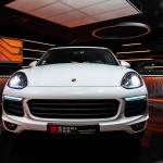 PORSCHE CAYENNE 3.0D 262 PLATINIUM EDITION
