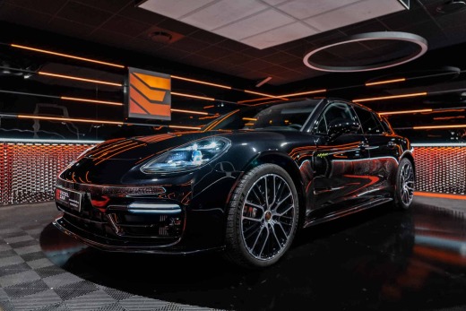 PORSCHE PANAMERA 4S E-HYBRIDE 560 PDK8 SPORT TURISMO