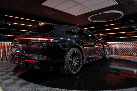 PORSCHE PANAMERA 4S E-HYBRIDE 560 PDK8 SPORT TURISMO