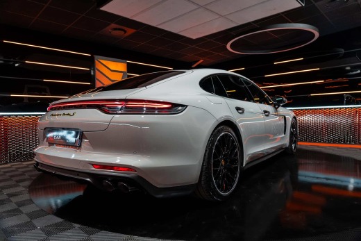 PORSCHE PANAMERA TURBO S HYBRIDE 4.0 V8 700 PDK8
