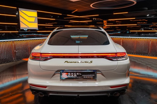 PORSCHE PANAMERA TURBO S HYBRIDE 4.0 V8 700 PDK8