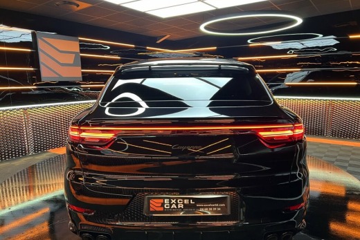 PORSCHE CAYENNE COUPE E-HYBRIDE 462CH