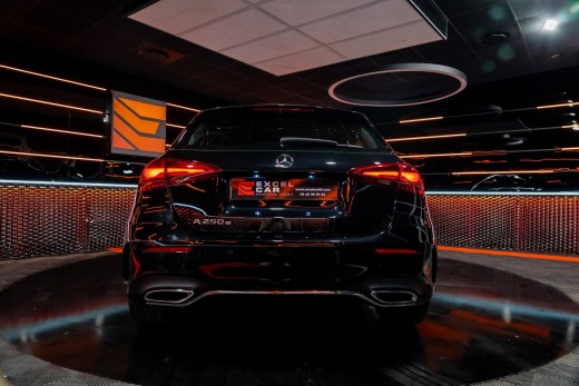 Mercedes