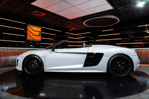 AUDI R8 SPYDER QUATTRO V10 5.2 TFSI 540 S-TRONIC7