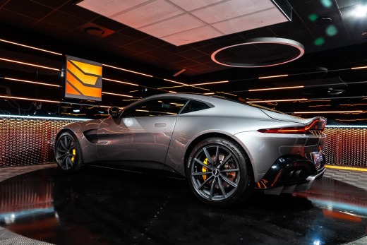 ASTON MARTIN V8 VANTAGE COUPE 510CH