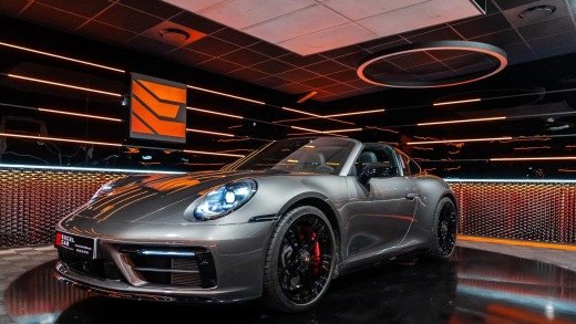 PORSCHE 992 TARGA 4 GTS 3.0 480 PDK