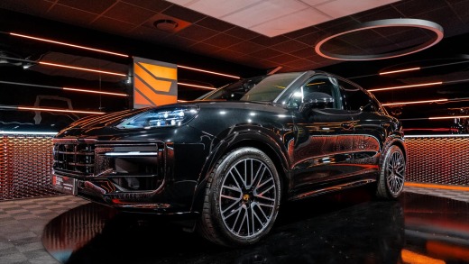 PORSCHE CAYENNE E-HYBRIDE COUPE 470CH
