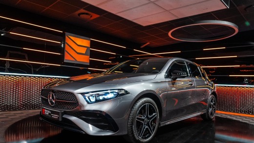 MERCEDES CLASSE A 250E AMG LINE 8G-DCT FACELIFT