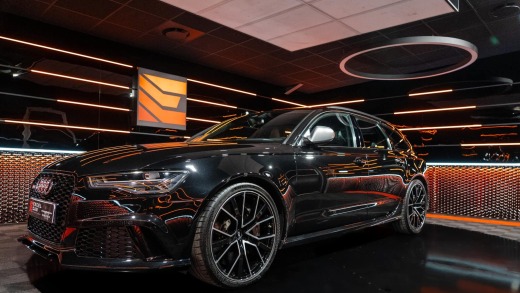 AUDI RS6 AVANT 4.0 TFSI 605 PERFORMANCE