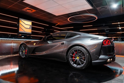FERRARI 812 SUPERFAST 6.5 V12 800CH