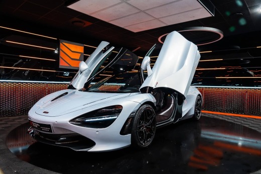 MCLAREN 720S COUPE 4.0L V8 LUXURY