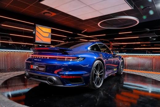 PORSCHE 992 COUPE TURBO S 650 PDK