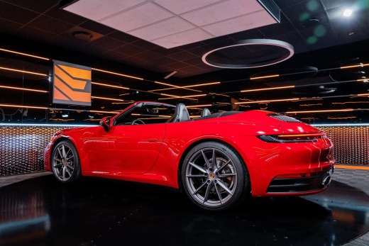 PORSCHE 992 CARRERA 4 CABRIOLET 3.0 385CH