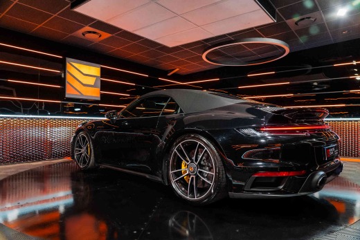 PORSCHE 992 TURBO S CABRIOLET 3.8 650