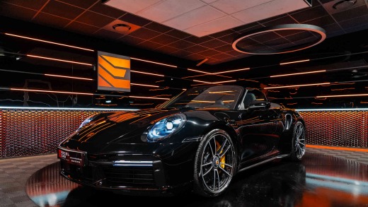 PORSCHE 992 TURBO S CABRIOLET 3.8 650