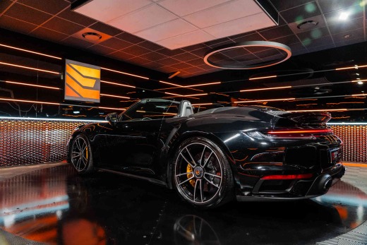 PORSCHE 992 TURBO S CABRIOLET 3.8 650