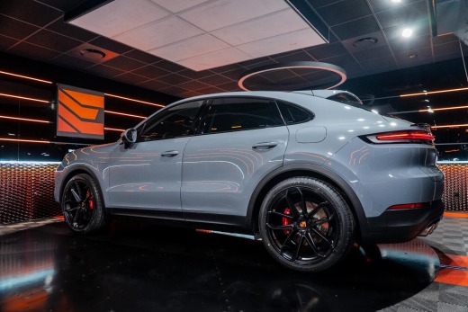 PORSCHE CAYENNE S E-HYBRID COUPÉ 519CH