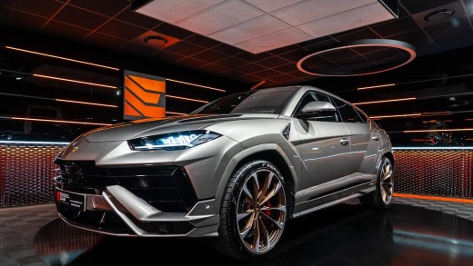 LAMBORGHINI URUS 4.0l V8 666ch S