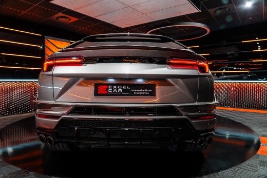 LAMBORGHINI URUS 4.0l V8 666ch S