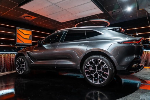ASTON MARTIN DBX 4.0 V8 550CH BVA9