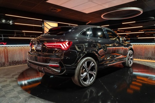 AUDI Q3 SPORTBACK 45 TFSI E 245CH S-TRONIC